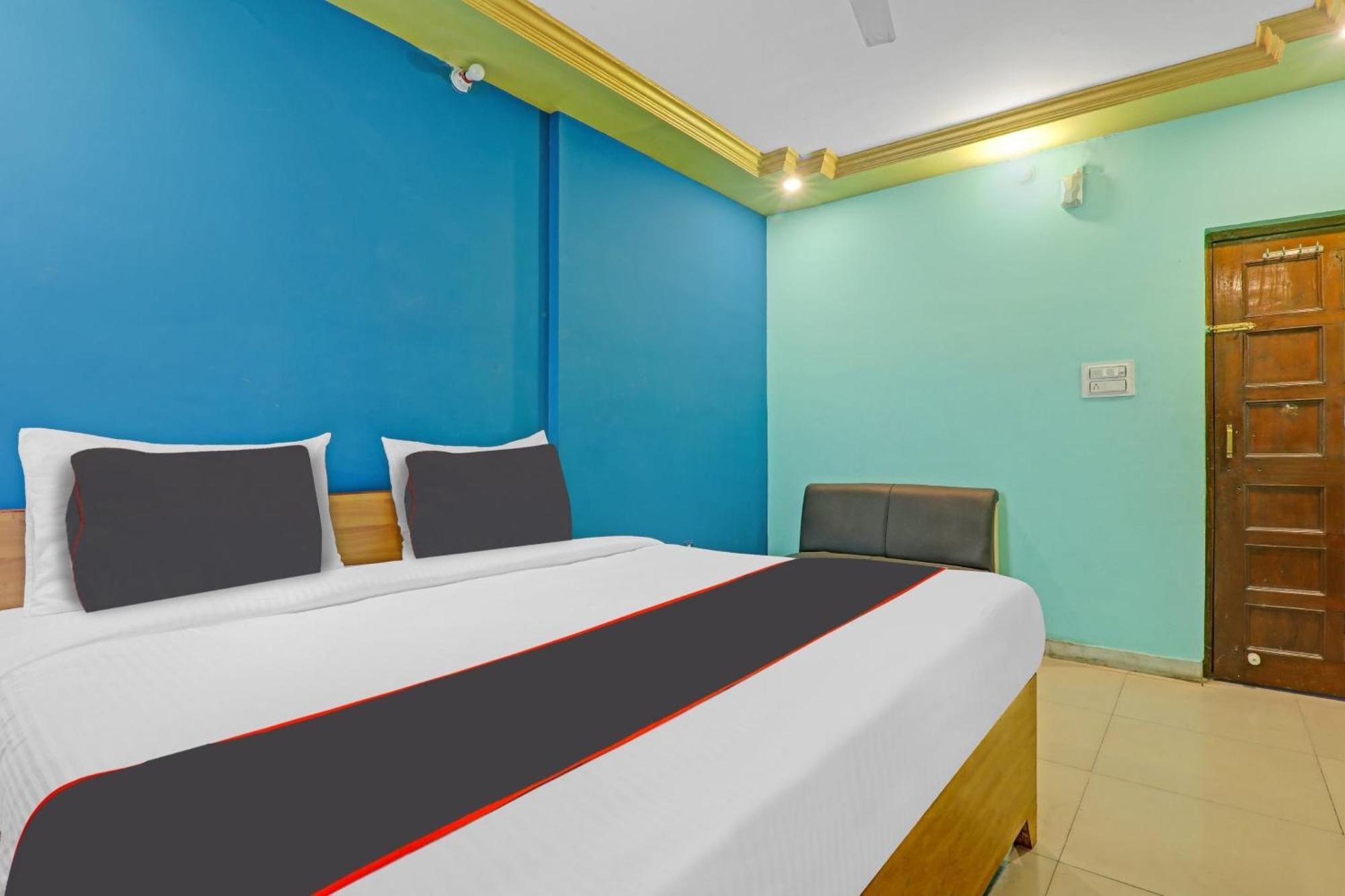 Collection O Premier Near Hazratganj Hotel ลัคเนา ภายนอก รูปภาพ